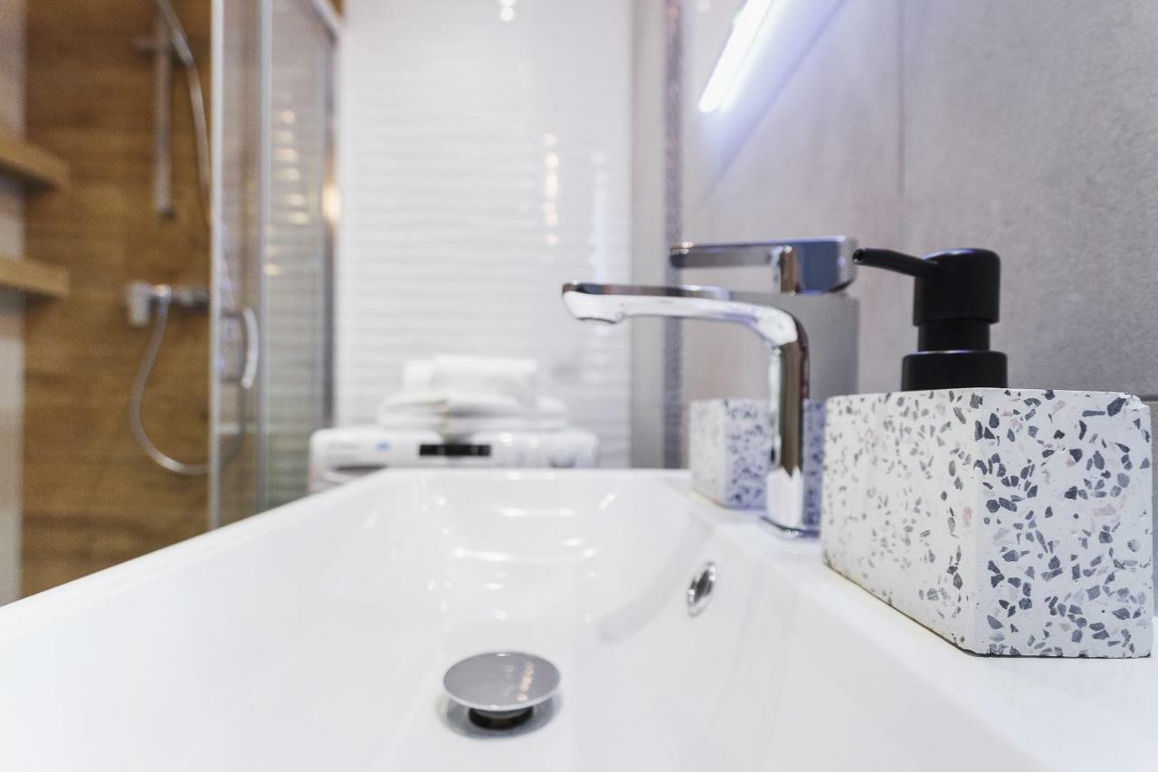 Tauron Arena Elegant Apartment Dabska By Noclegi Renters Krakov Exteriér fotografie